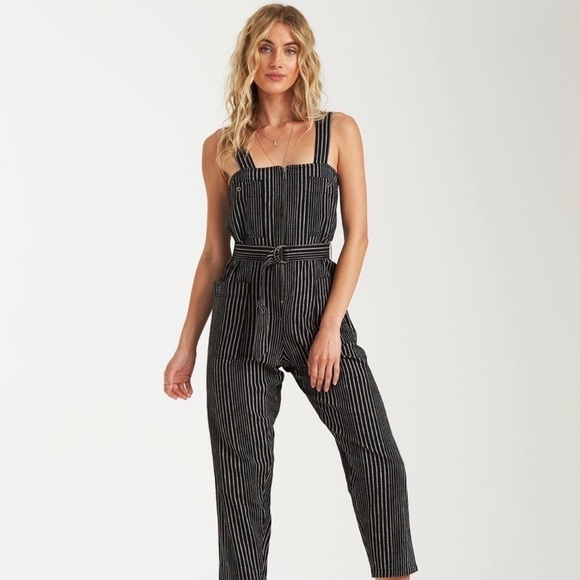 🔆BILLABONG🔆LIGHT THE NIGHT JUMPSUIT - Picture 3 of 14